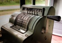 Jak sprawdzić łożyska skrzyni biegów?